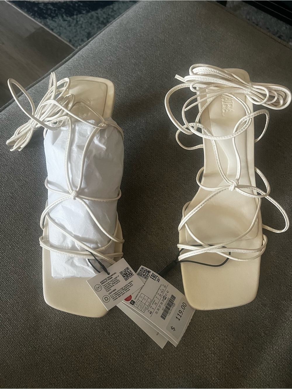 ZARA NWT Lace-Up Square Toe Strappy Sandals — Cream